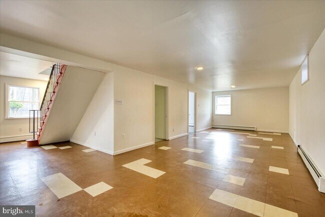 Building Photo - 1674 High Point Ln