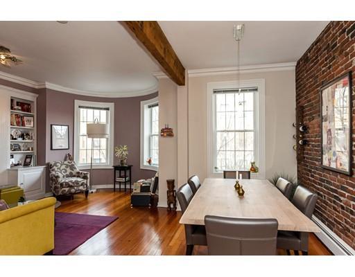 Building Photo - 15 Blackwood St