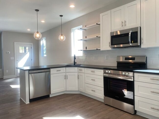 Building Photo - Beautiful New Construction in Madison - 3 Bed 2 Bath - Utilities & Lawncare Included