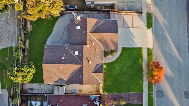 Building Photo - Charming 3-Bedroom Single-Family Home in Prime Cupertino Location