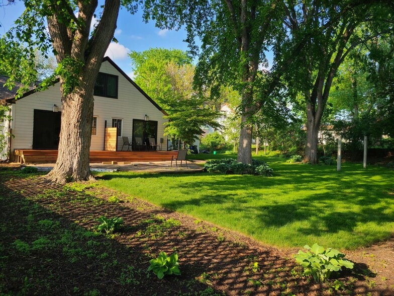 Building Photo - 5633 Saint Croix Ave N