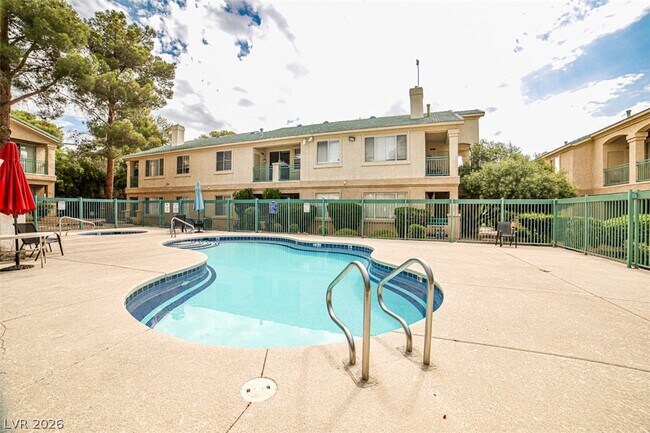Building Photo - 5155 W Tropicana Ave