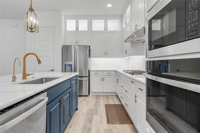 Building Photo - 701 Prairie Falcon Dr
