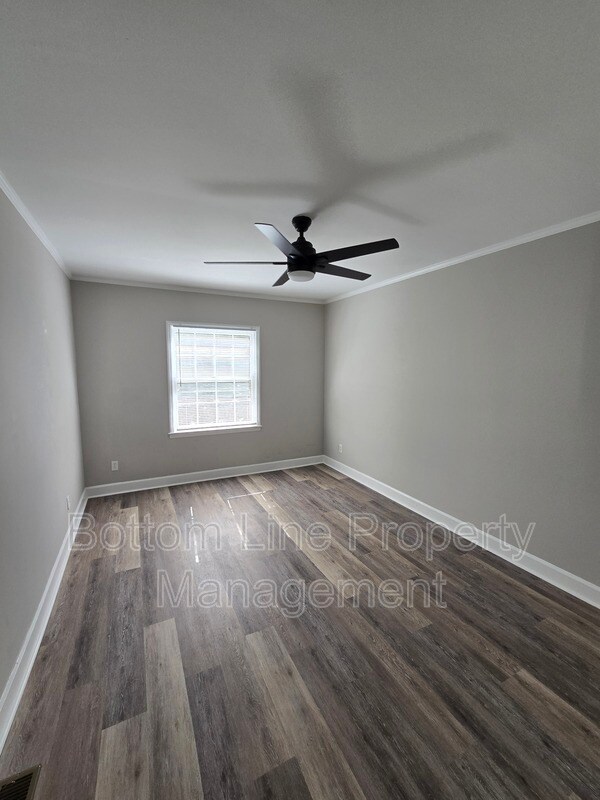 Building Photo - 5949 Quail Hollow Rd
