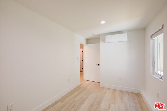 Building Photo - 1303 Beryl St