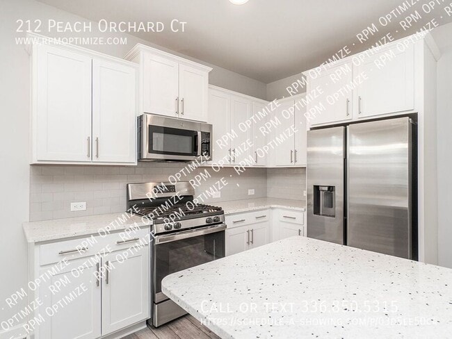 Building Photo - 212 Peach Orch Ct