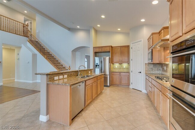 Building Photo - 7228 Night Heron Way