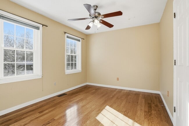 Building Photo - 1 Ernies Dr