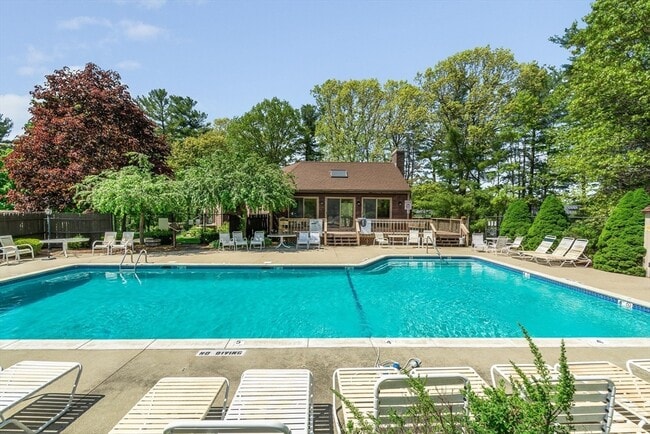 Building Photo - A 11 Scotty Hollow Dr