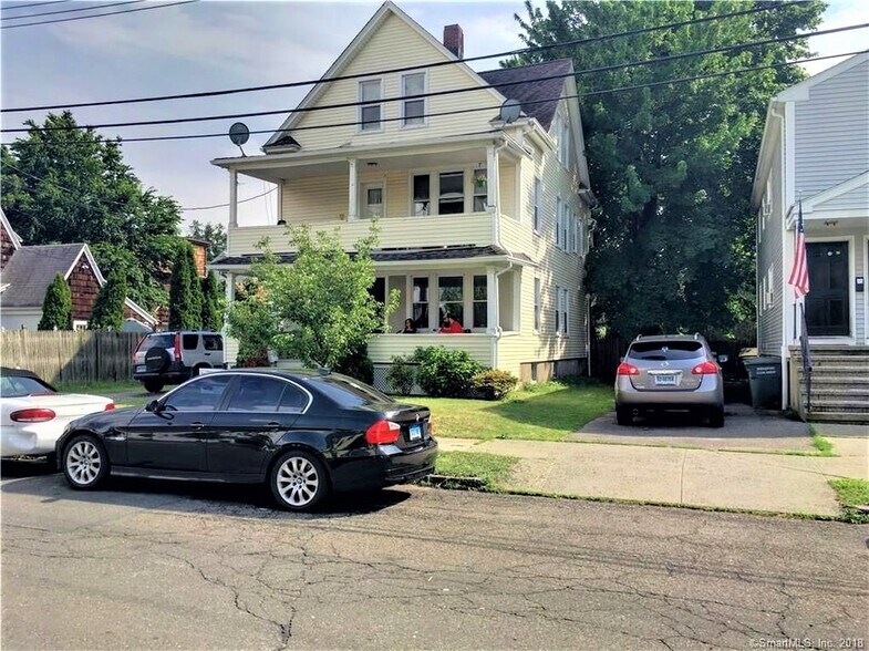 Building Photo - 27 Harborview Ave