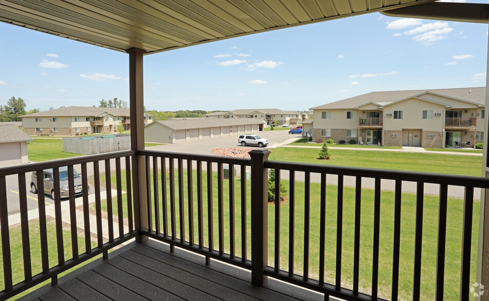 Primary Photo - Willow Estates
