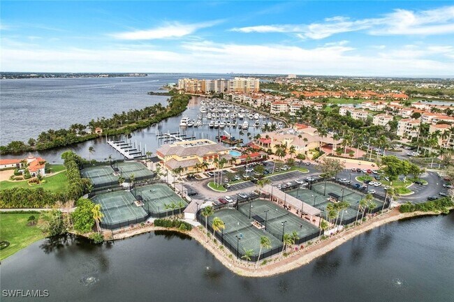 Building Photo - 14314 Harbour Links Ct