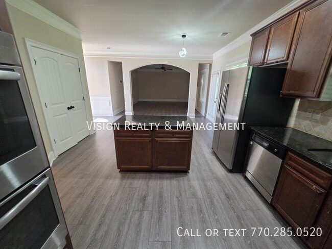 Building Photo - 4160 San Marco Way
