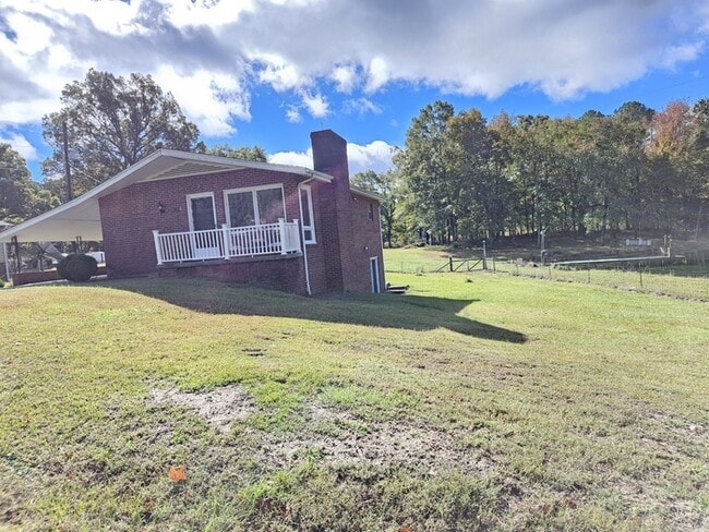 Building Photo - 318 Hammond St