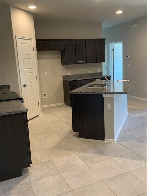 Building Photo - 202 Dodge Rd