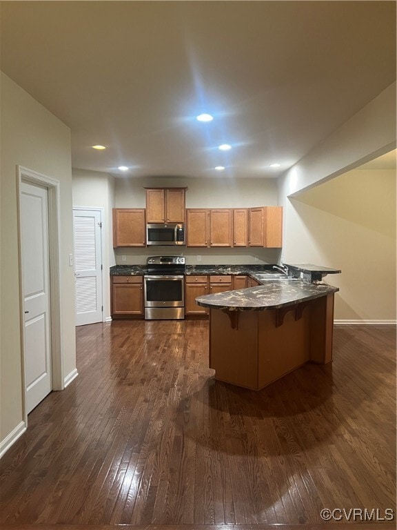 Building Photo - 1903 River Ridge Pl