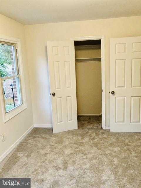 Building Photo - 2916 Wren Ct