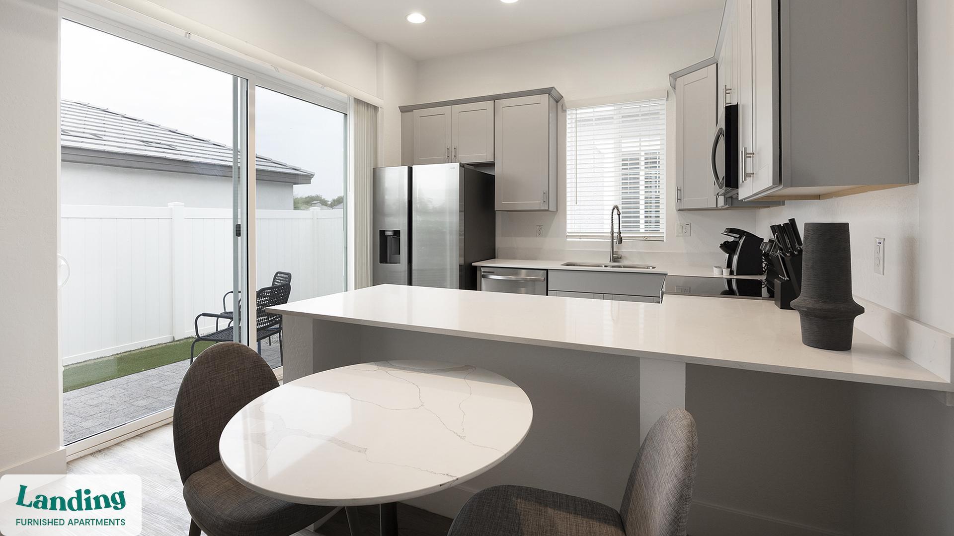 Building Photo - 8200 W Encanto Blvd