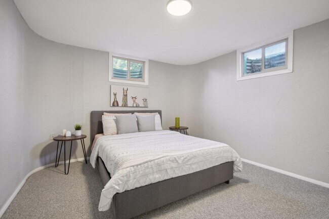 Building Photo - 3310 Ivy St