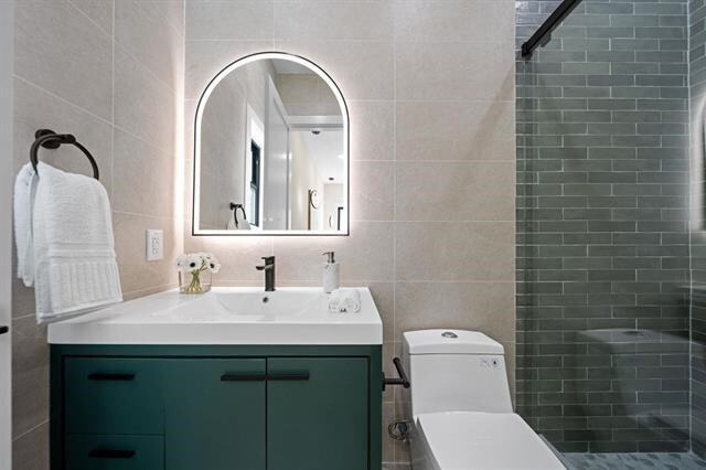 Building Photo - 27 Graham St