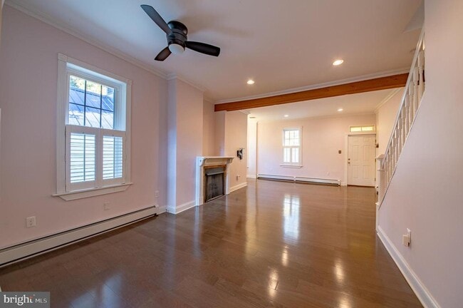 Building Photo - 35 Delaware Ave