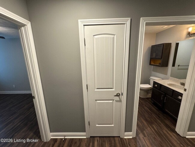 Building Photo - 8206 Wagner Ave NE