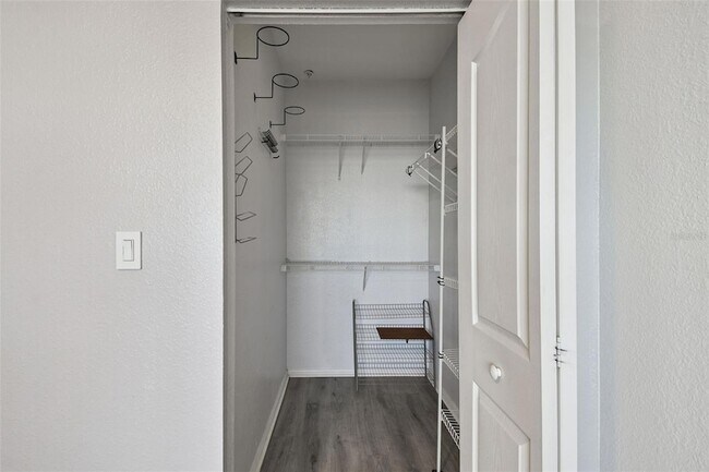 Building Photo - 5000 Culbreath Key Way