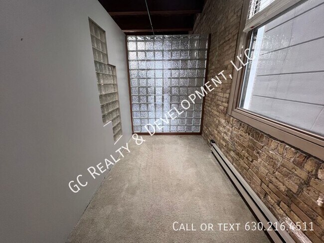 Building Photo - 540 N Lake Shore Dr