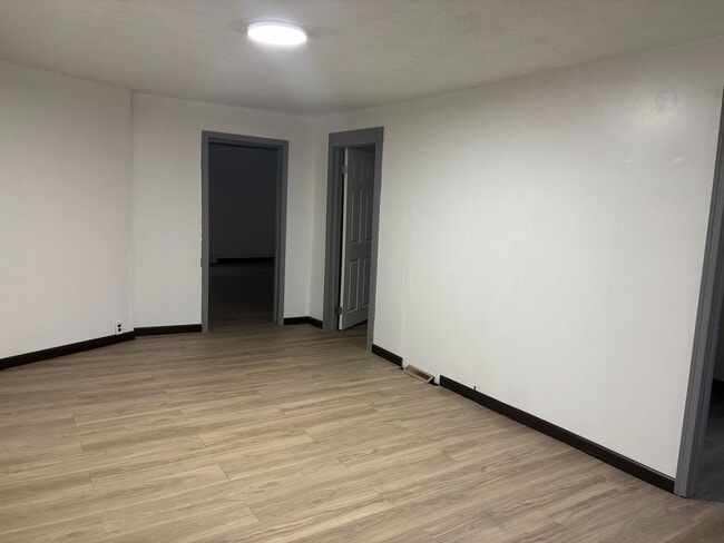 Building Photo - 3Bed New Phila Ranch Home for Rent