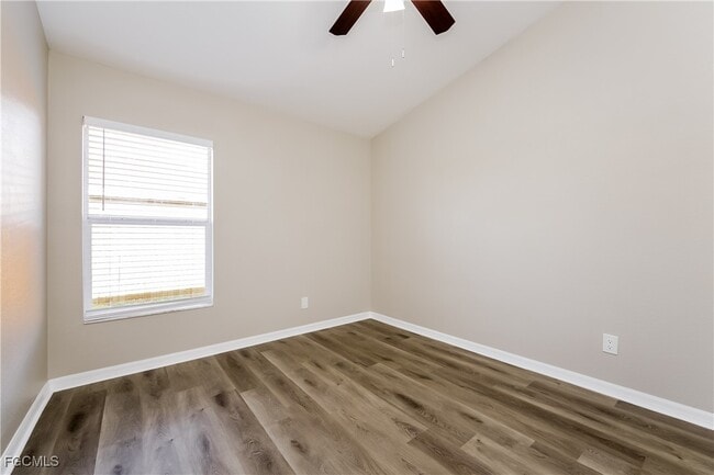 Building Photo - 3607 75th St W