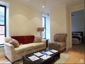 Building Photo - 3 bedroom in NEW YORK NY 10003