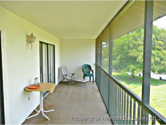 Building Photo - 6482 River Run Blvd