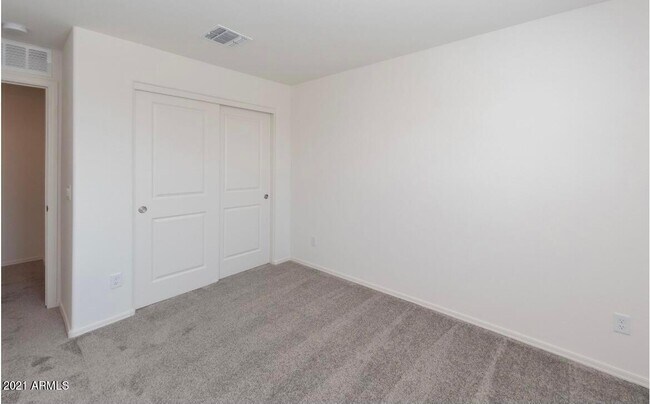 Building Photo - 7259 N 125th Dr