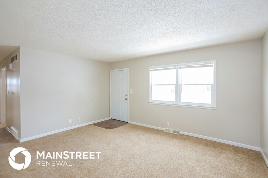 Building Photo - 3605 Randall Dr