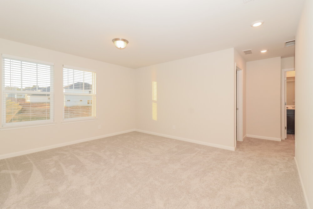 Building Photo - 5872 Hackberry Ln