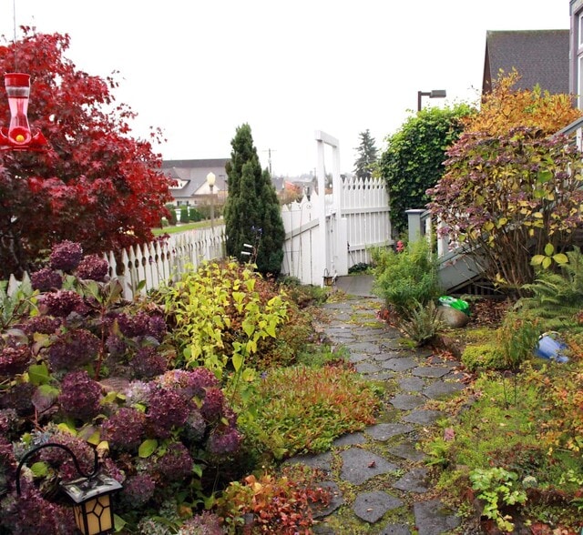 Building Photo - 1910 S G St