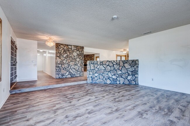 Building Photo - HORSE TRAINERS! MUST SEE HORSE PROPERTY AWESOME ACRAGE 5 ACRES Beautiful Custom 1 story home in W...