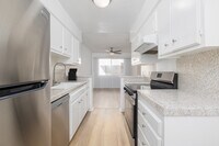 Building Photo - 11810 Mayfield Ave