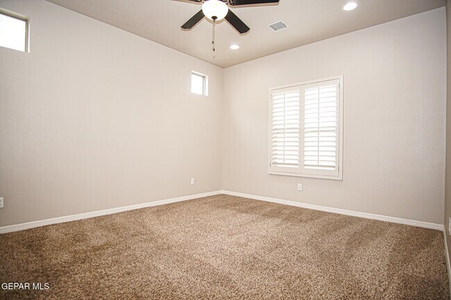 Building Photo - 12910 Terrington Ave