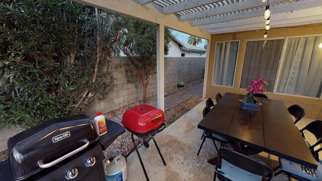 Building Photo - 68290 Hermosillo Rd