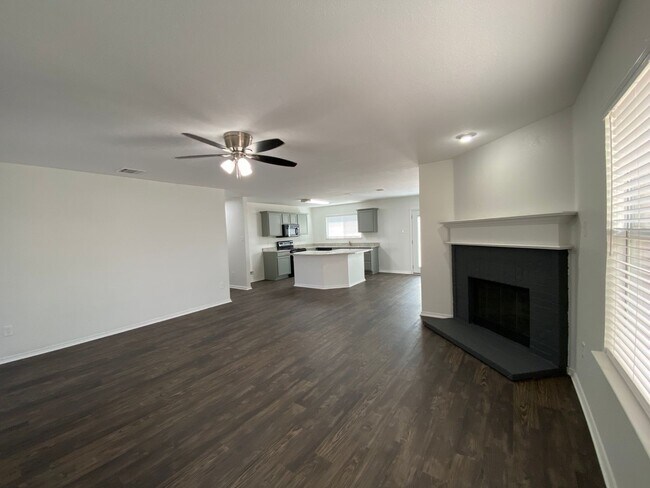 Building Photo - Saginaw Texas Homes For Rent  "Eagle Mtn-s...