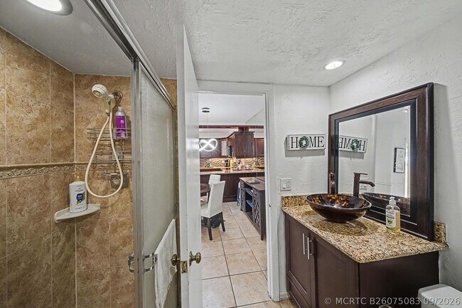 Building Photo - 149 Lake Arbor Dr