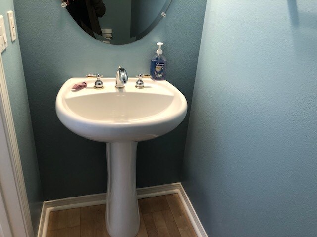 Building Photo - 5740 S Glennie Ln