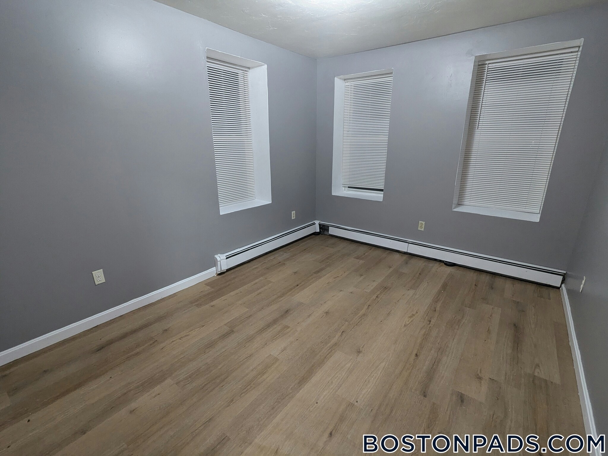 Building Photo - 114 Mt Pleasant Ave