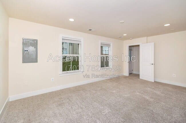 Building Photo - 4734 Earl Flanagan Way