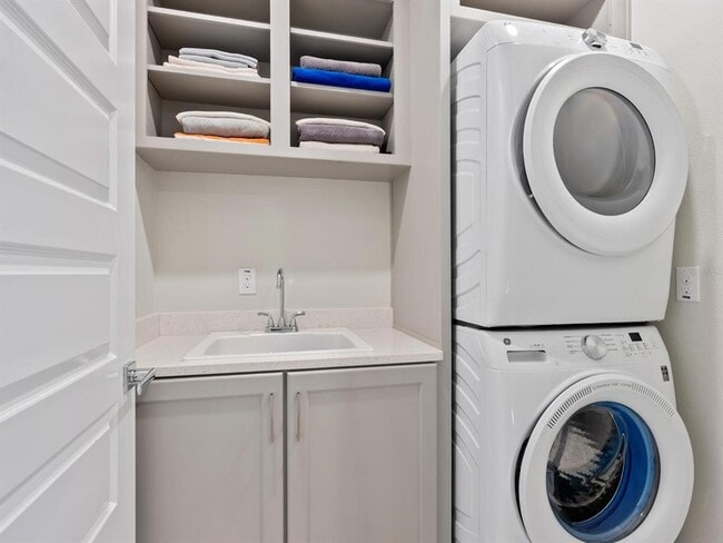 Building Photo - 508 Laurel Pk Dr