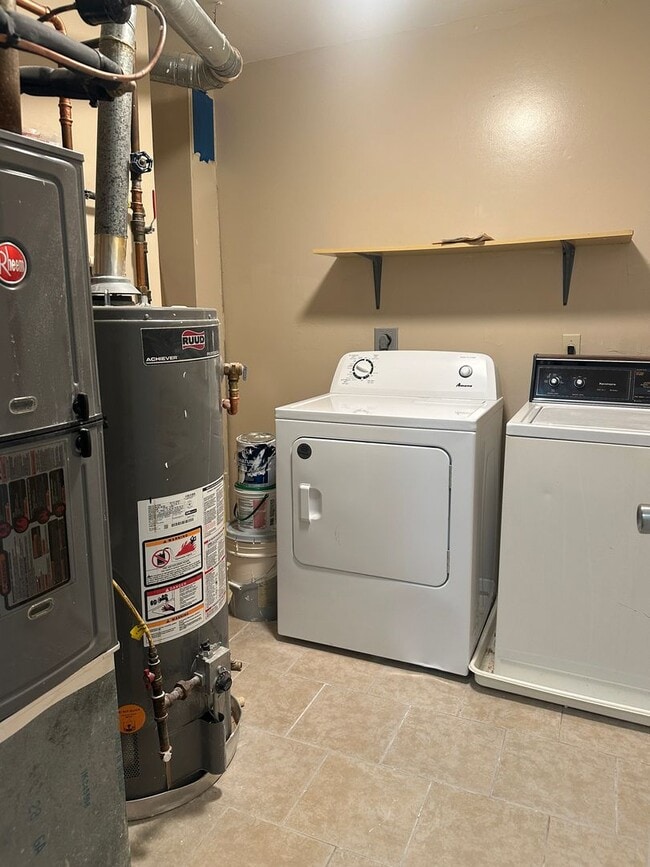 Building Photo - 114 Timberlake Terrace