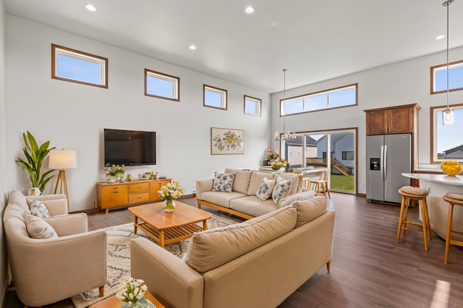 Building Photo - 4-bedroom, 3-bathroom South Fargo Single-F...