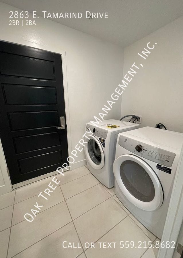 Building Photo - 2863 E Tamarind Dr