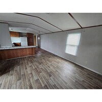 Building Photo - 301 Reid Ct